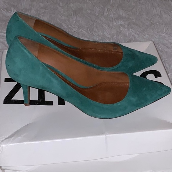 Schutz, women’s shoes, size 8.5 - Picture 4 of 5